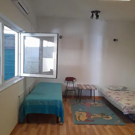 No Wifi And No Aircon 公寓 *